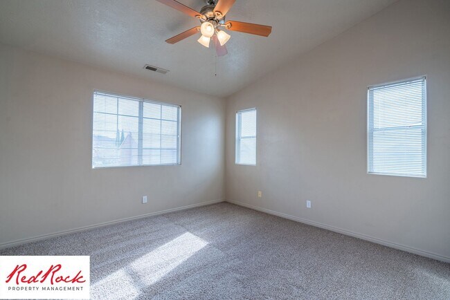 Building Photo - 1178 E 300 S