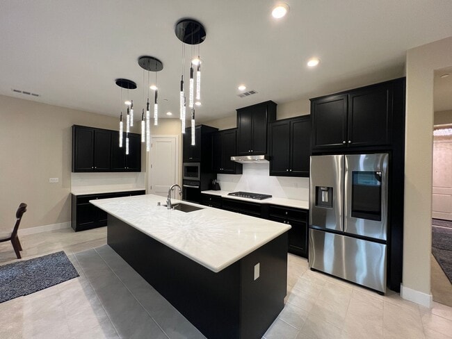 Building Photo - Brand new 3 bedroom single story home!