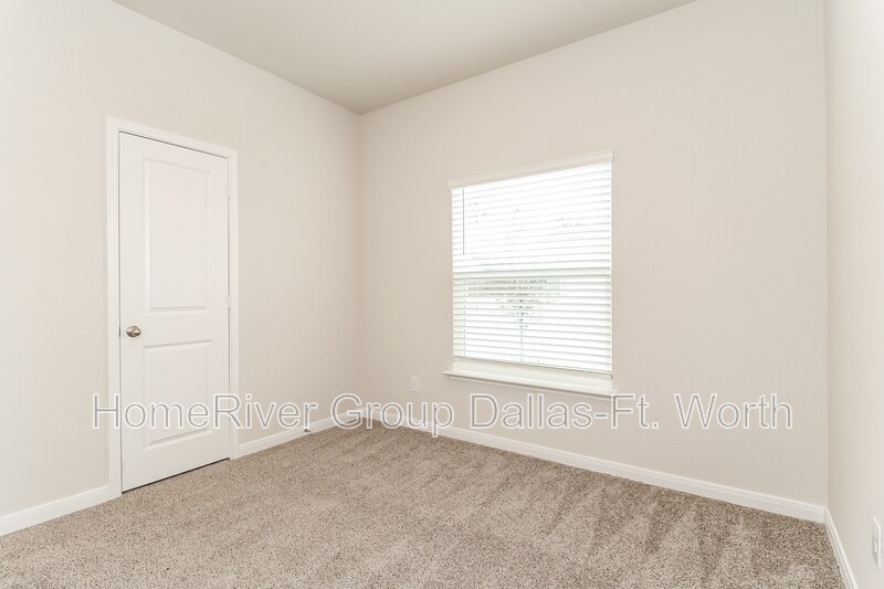 Building Photo - 6318 Rain Lily Dr