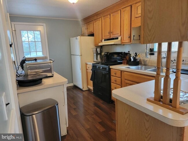 Building Photo - 1207 Deer Creek Church Rd