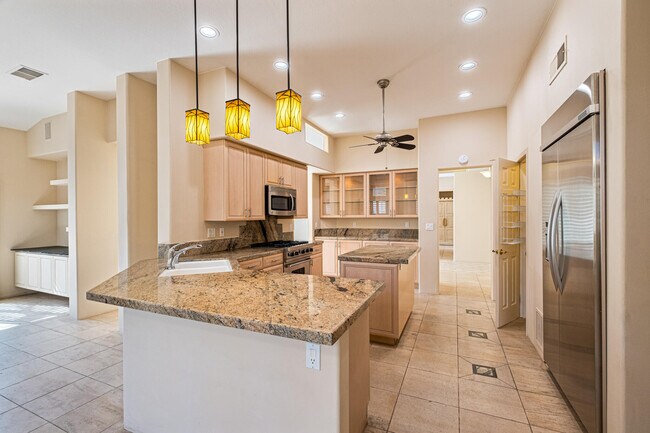 Building Photo - 44965 Malia Cir