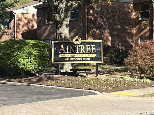 Primary Photo - 421 Redding Rd