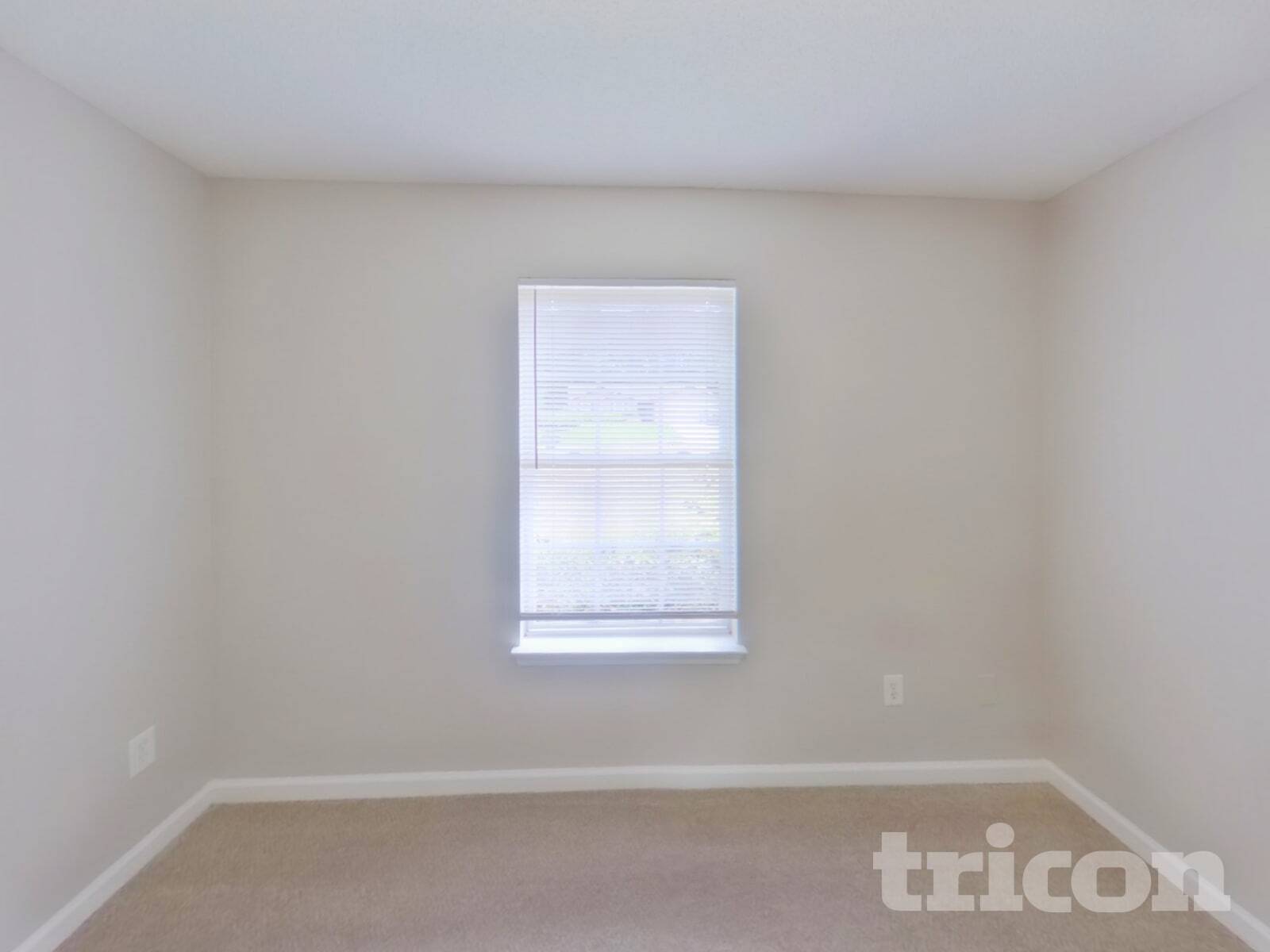 Building Photo - 372 Cheri Pl