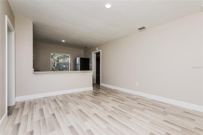 Building Photo - 5203 Montague Pl