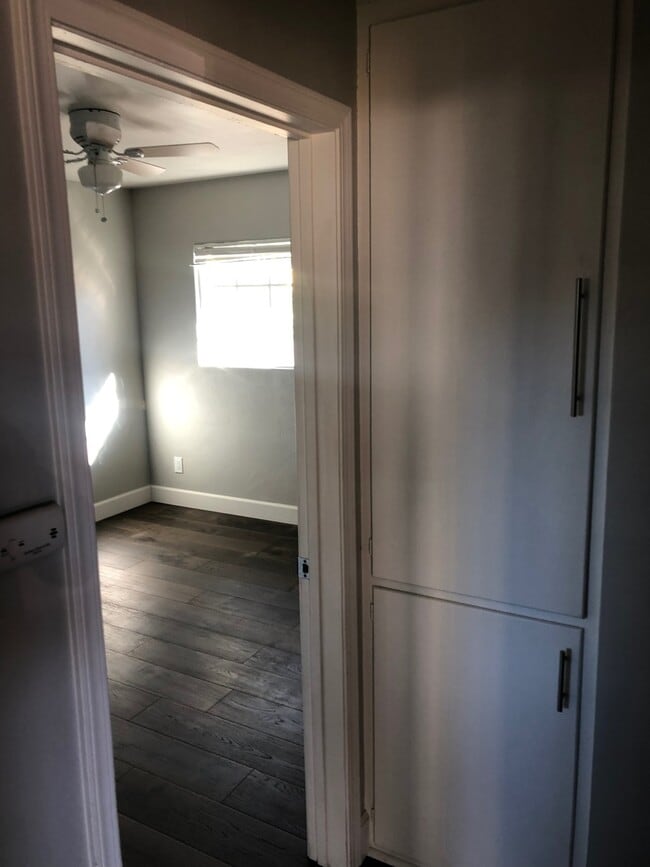 Building Photo - Gorgeous Remodeled Home with Garage