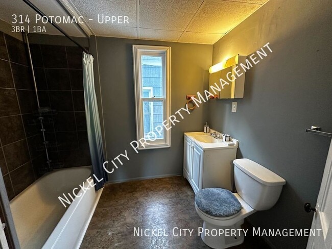 Building Photo - 314 Potomac-Upper