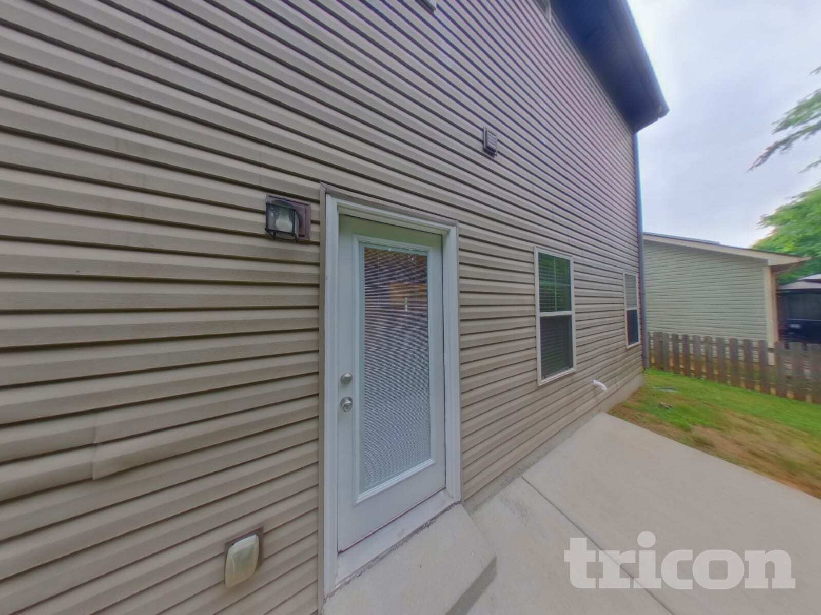 Building Photo - 1842 Warmingfield Dr