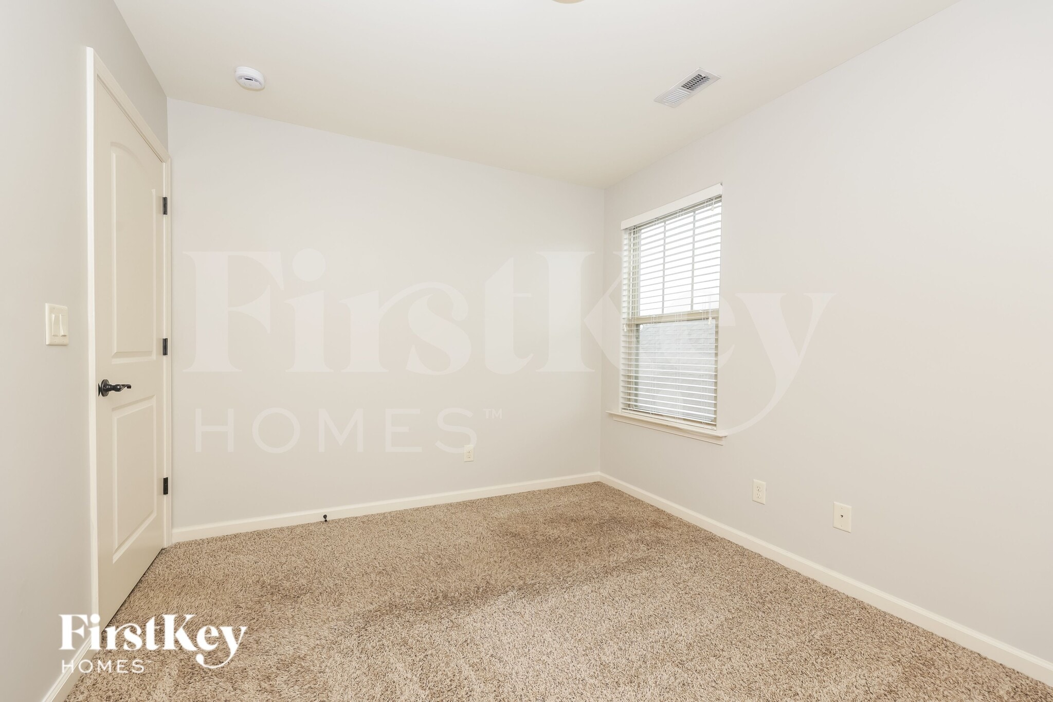 Building Photo - 2535 Cason Ln
