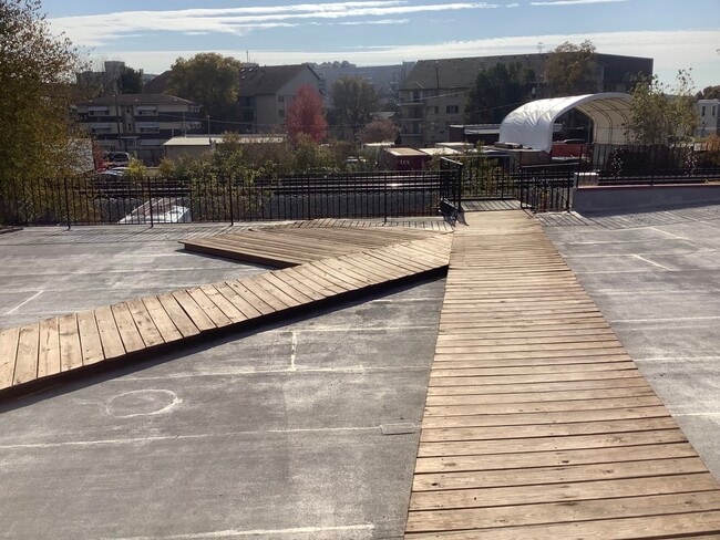 Building Photo - 4545 SW Hwy