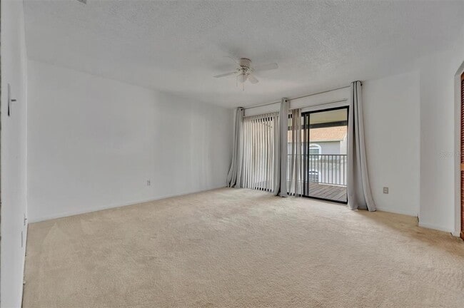 Building Photo - 745 Pinellas Bayway S