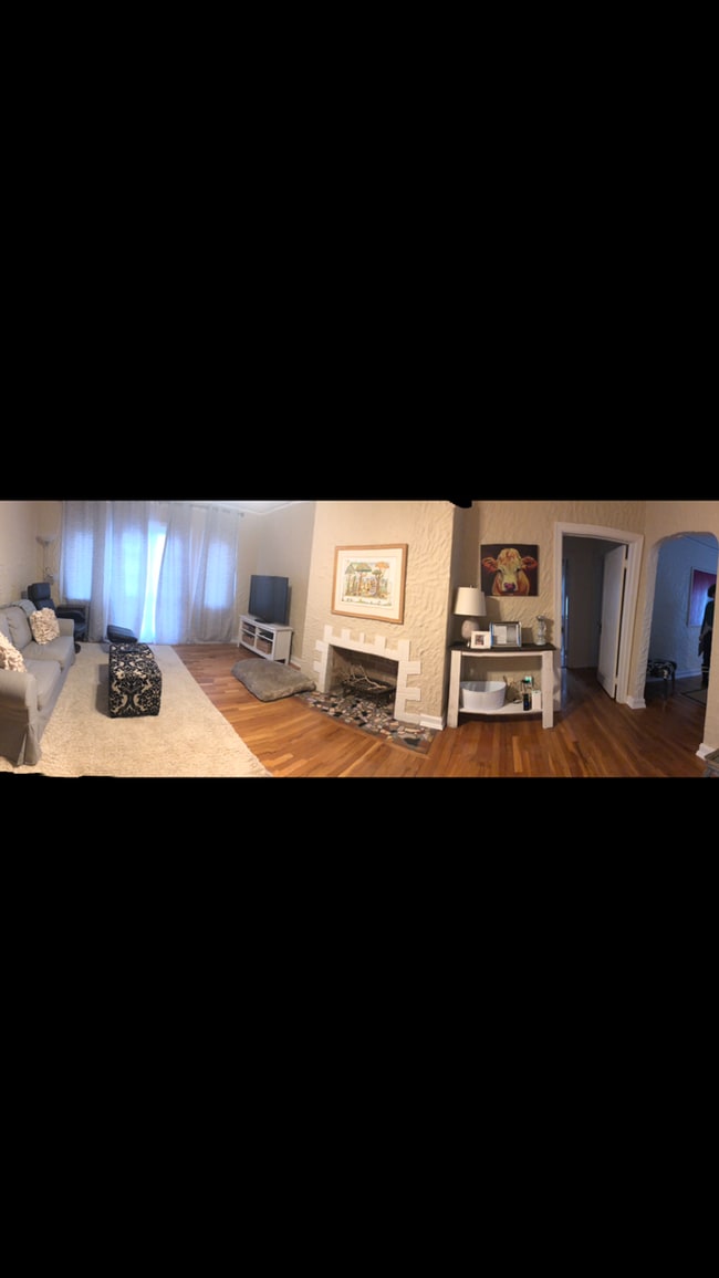 Large screen SMART TVs in both living and bedroom - 2625 Shafor Blvd