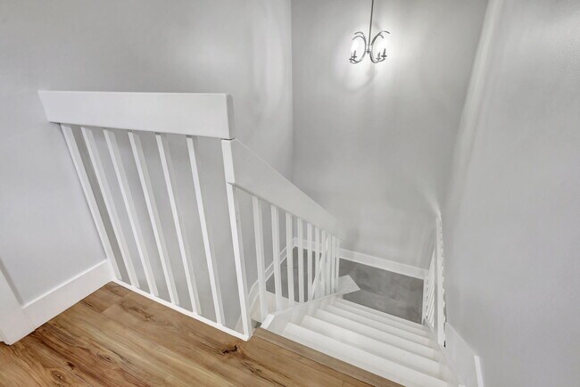 Building Photo - 355 Prestwick Cir