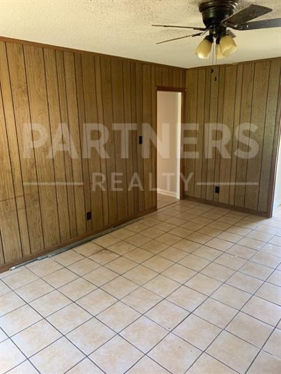 Building Photo - 508 Upton Rd