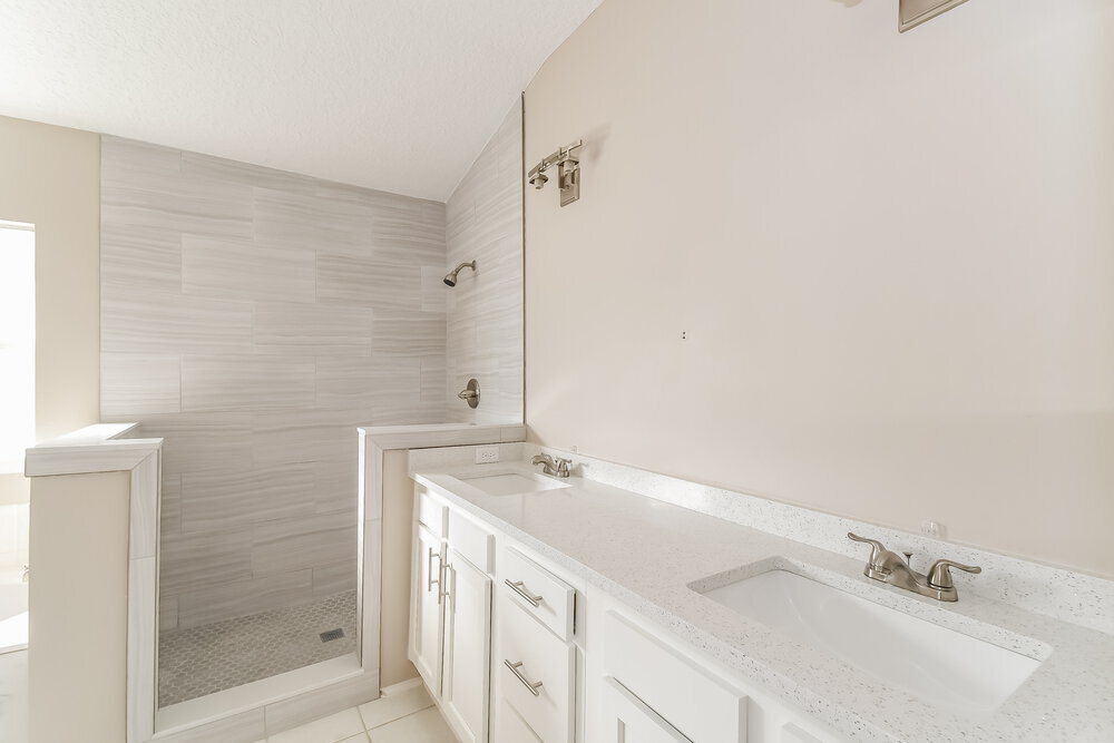 Building Photo - 9461 Maidstone Mill Dr E