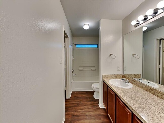 Building Photo - 5939 Stockholm Ct