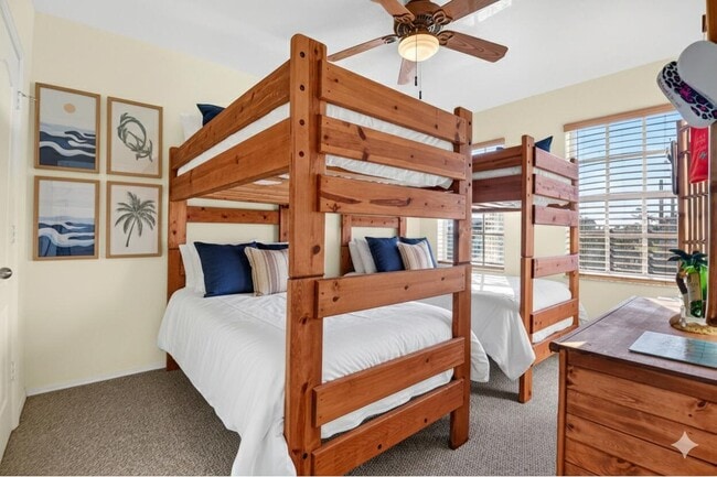 Building Photo - 501 Belmont Pl