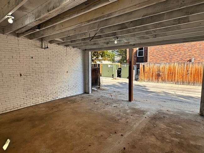 Building Photo - 3250 Meade St