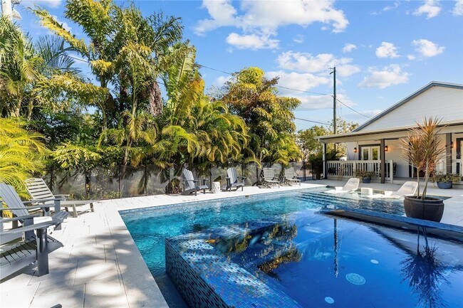 Building Photo - 135 93rd Ave