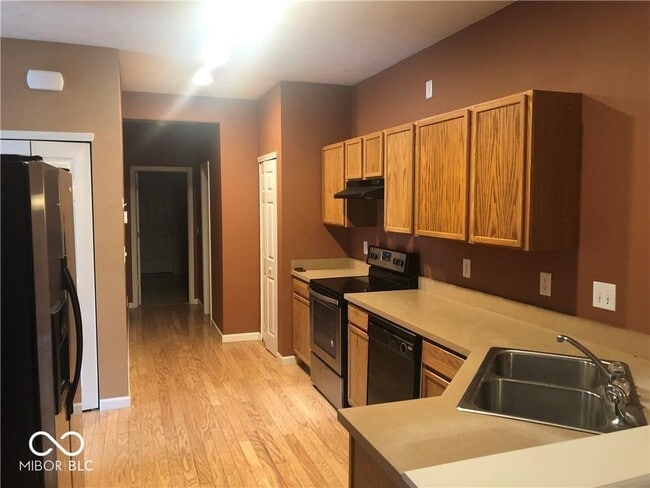 Building Photo - 13325 White Granite Dr