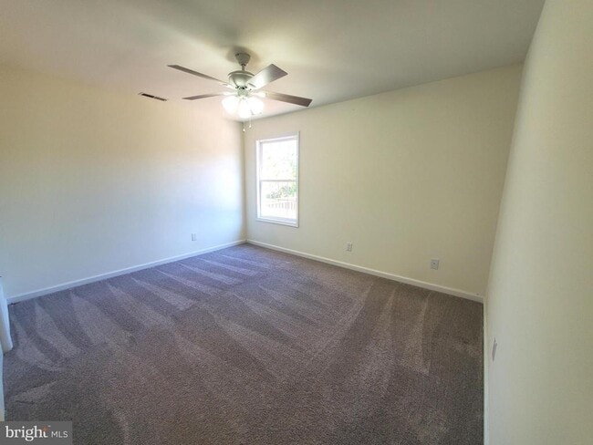 Building Photo - 110 Duck Creek Ln