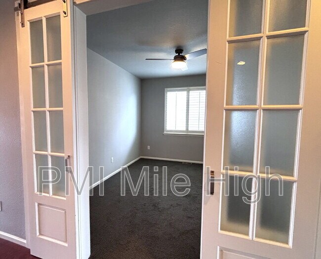 Building Photo - 16976 W 85th Ln