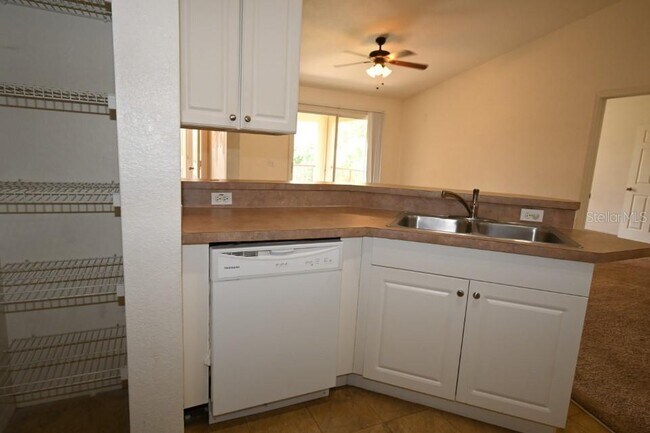 Building Photo - 5908 Brickleberry Ln