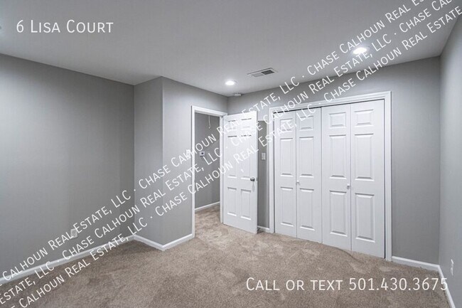 Building Photo - 6 Lisa Ct