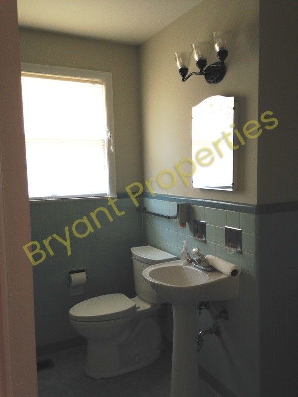 Building Photo - East Nashville - 3-Bedroom 1 Bath