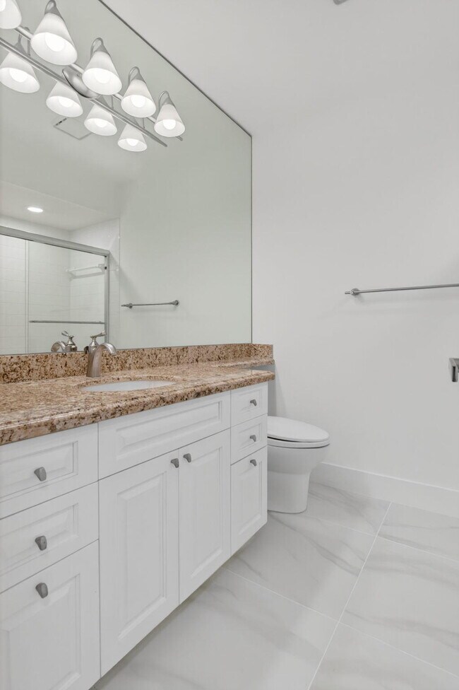 Building Photo - 9151 Pine Springs Dr