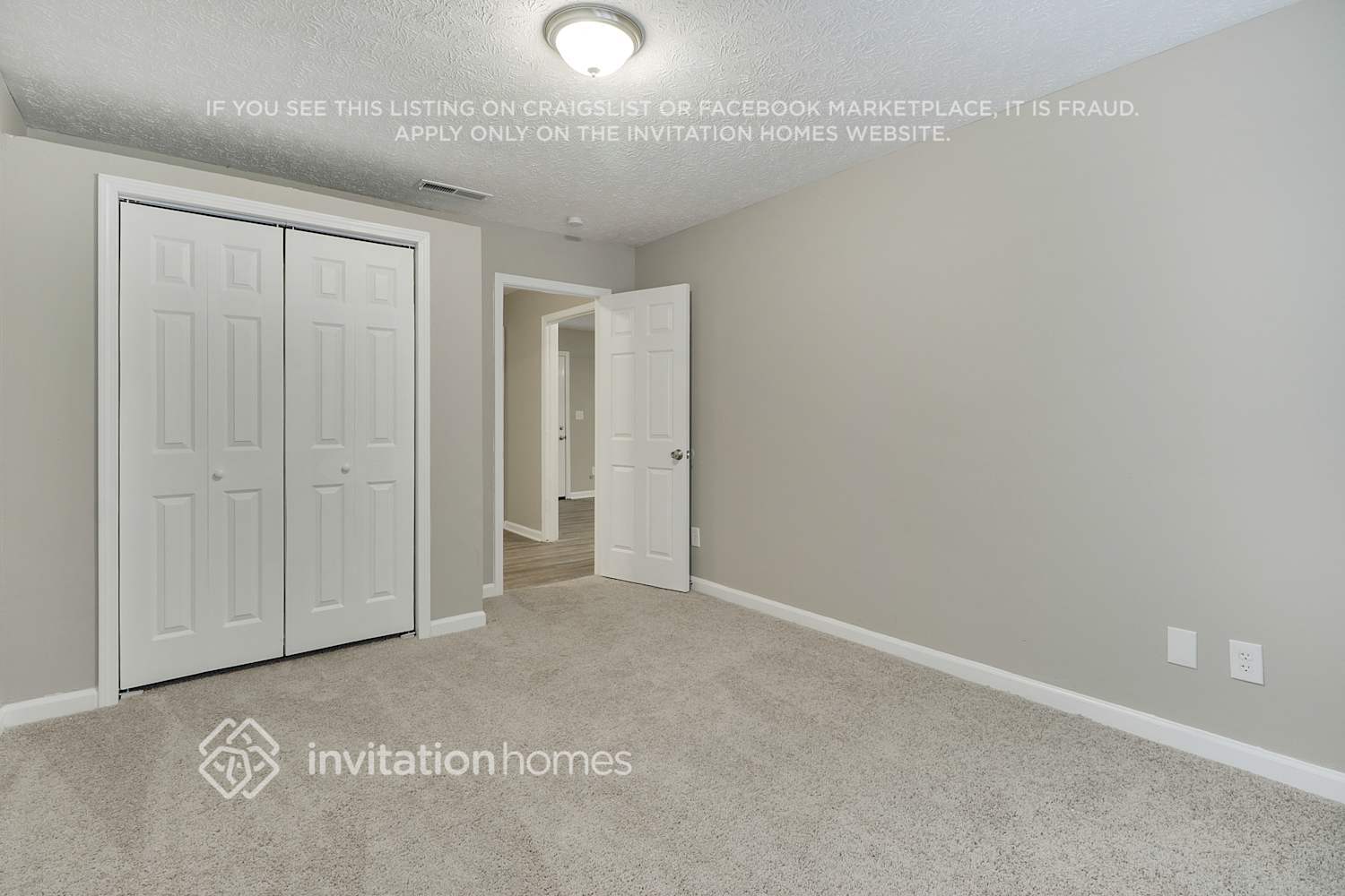 Building Photo - 626 Waynes Ct SE