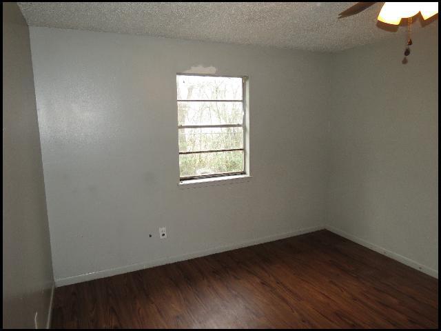 Building Photo - 7031 Jacksonville Cutoff Rd