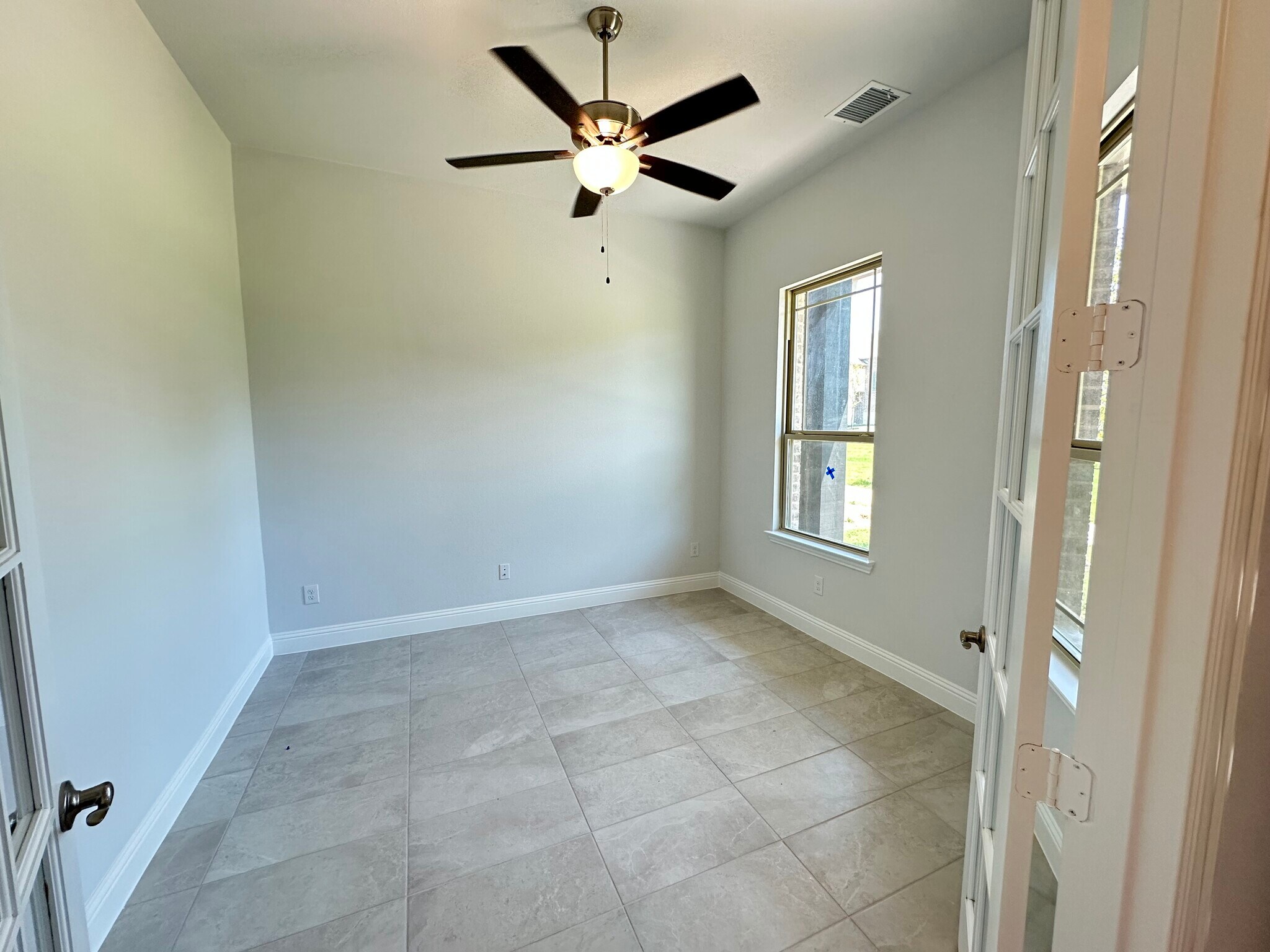 Building Photo - 1517 Pirene Aly
