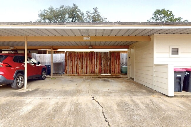 Building Photo - 14147 Misty Meadow Ln