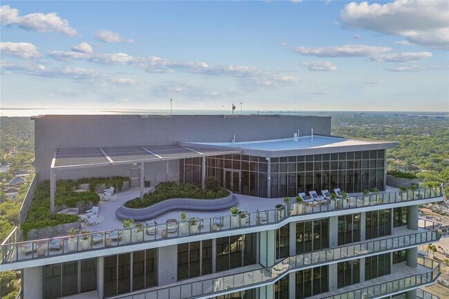 Building Photo - 3015 S Ysabella Ave