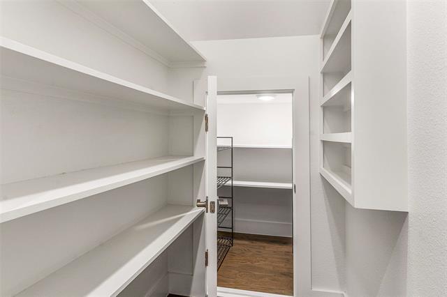 Building Photo - 2800 Lakeside Pkwy