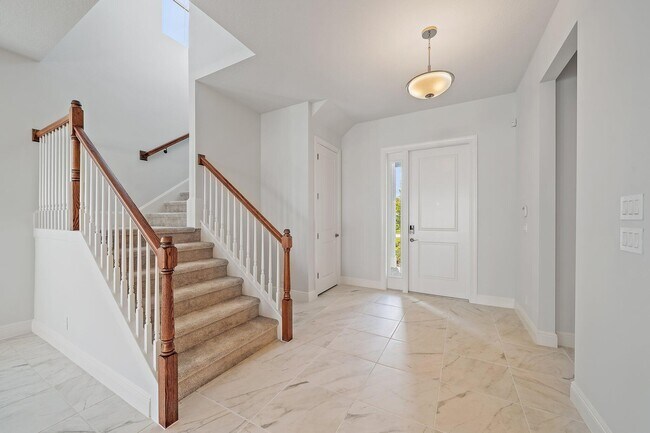 Building Photo - 12724 Nautilus Cir