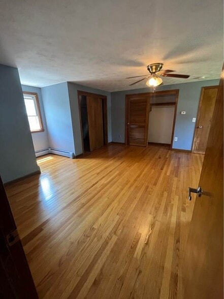 Building Photo - 64 Gladden St