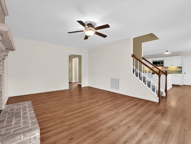 Building Photo - 2409 Eagles View Pl