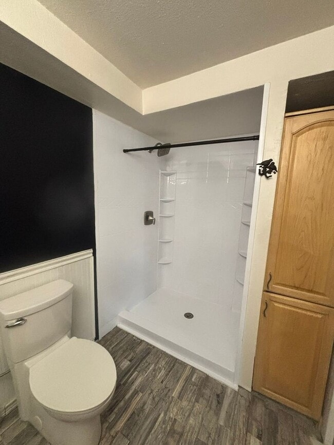 Building Photo - 803 9th Ave NW