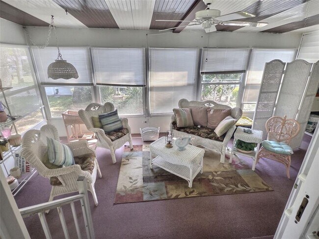 Building Photo - 46 E Palm Forest Dr