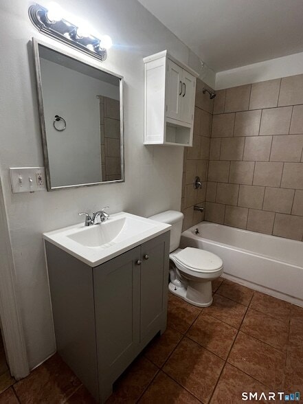 Building Photo - 109-111 Park Terrace Unit 1