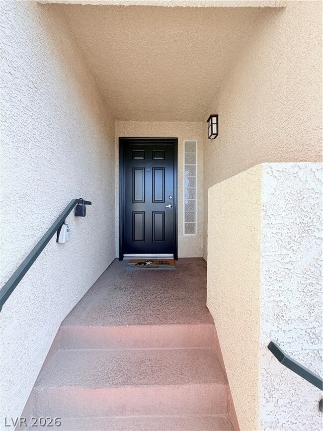 Building Photo - 10809 Garden Mist Dr