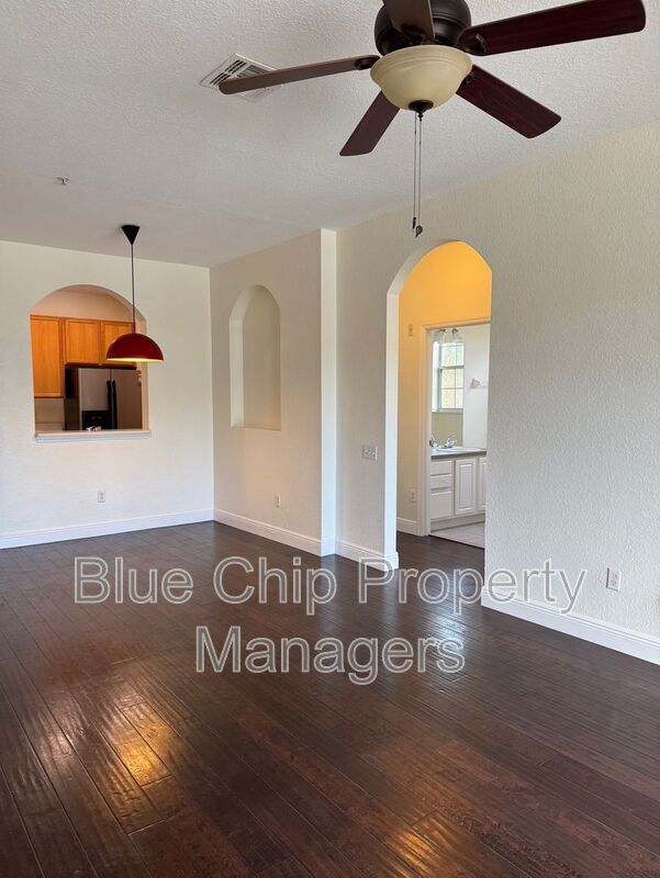 Building Photo - 6402 Cava Alta Dr