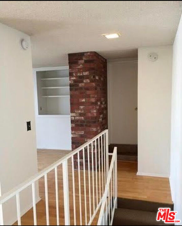 Building Photo - 953 4th St