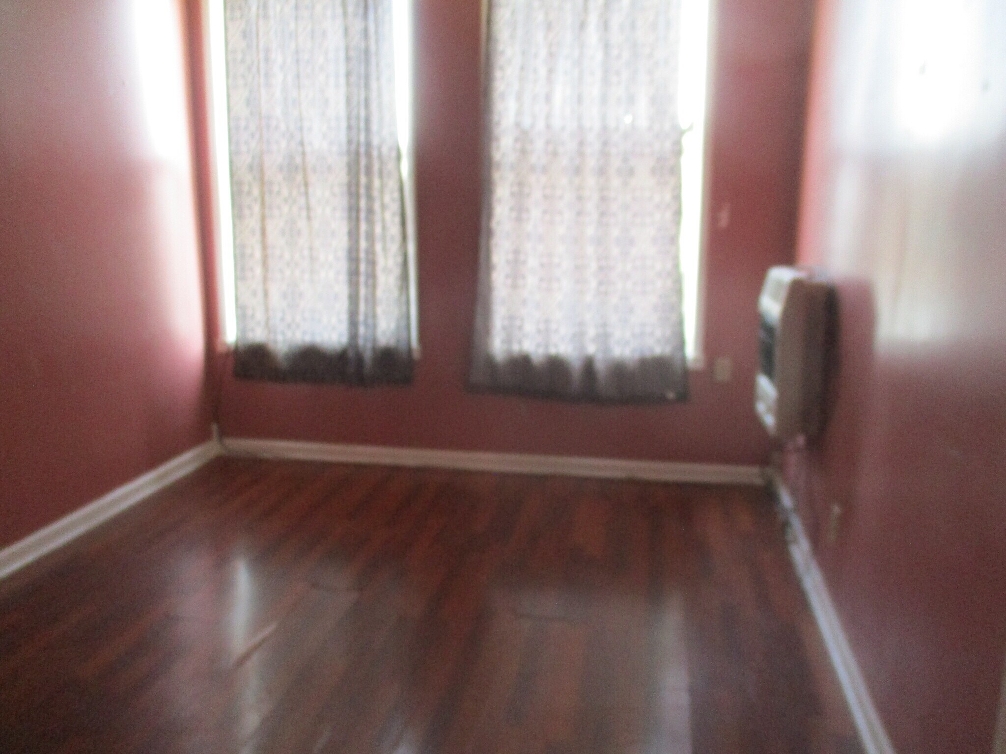 Building Photo - 43 E Main St