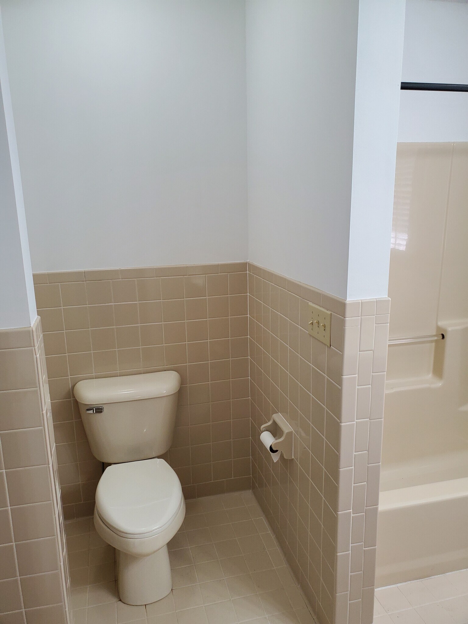 2nd Bath - 40 Bluebird Lane