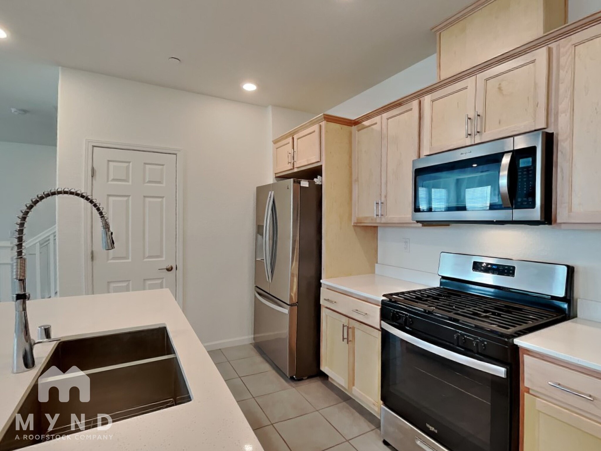 Building Photo - 8207 C Lopez Jr Wy