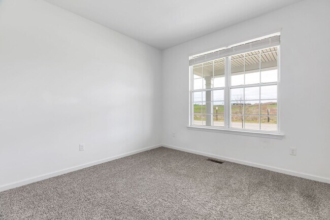 Building Photo - Coming Soon! Stunning 3 Bedroom home!