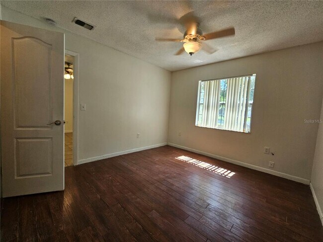 Building Photo - 5550 St Joseph Blvd