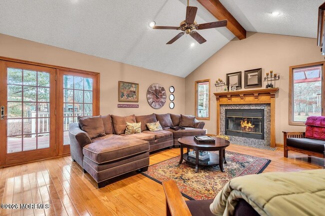 Building Photo - 1923 Whitesville Rd